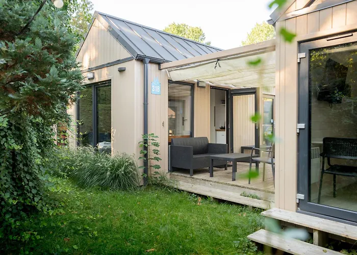 Pod Cyprysami - Surf & Family Resort